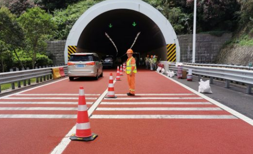 你知道彩色陶瓷路面的造价吗？